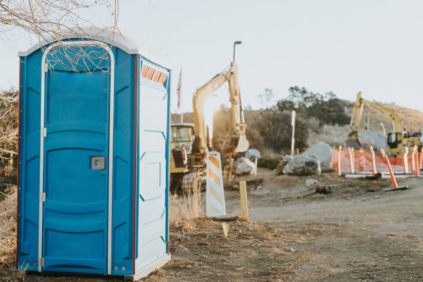 Best Porta potty rental near me  in Garrettsville, OH