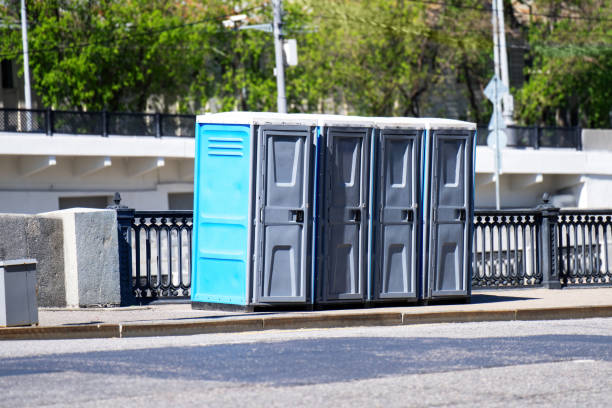Best Porta potty delivery and setup  in Garrettsville, OH